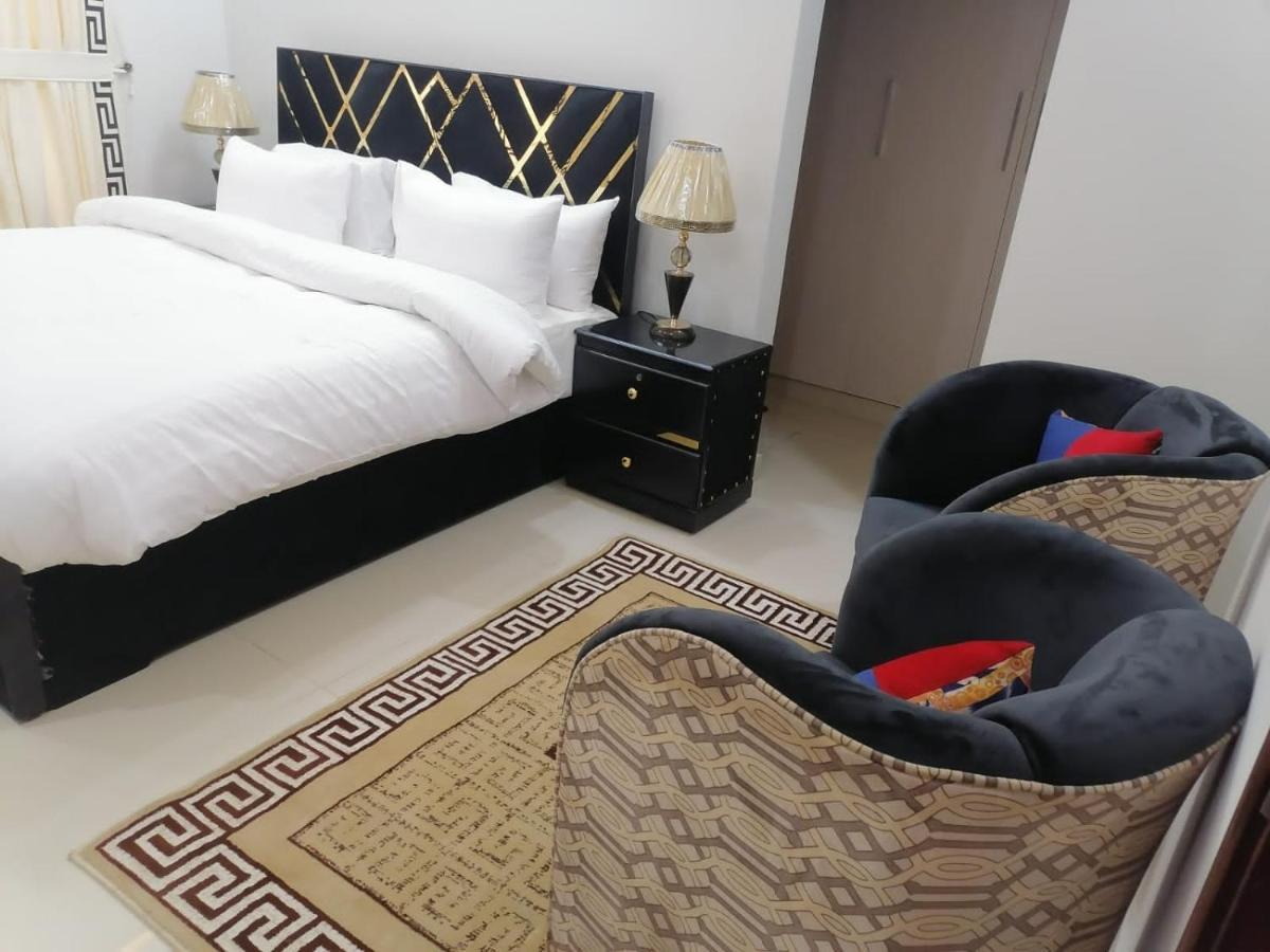 Bed & Breakfast Islamabad Hotel Buitenkant foto