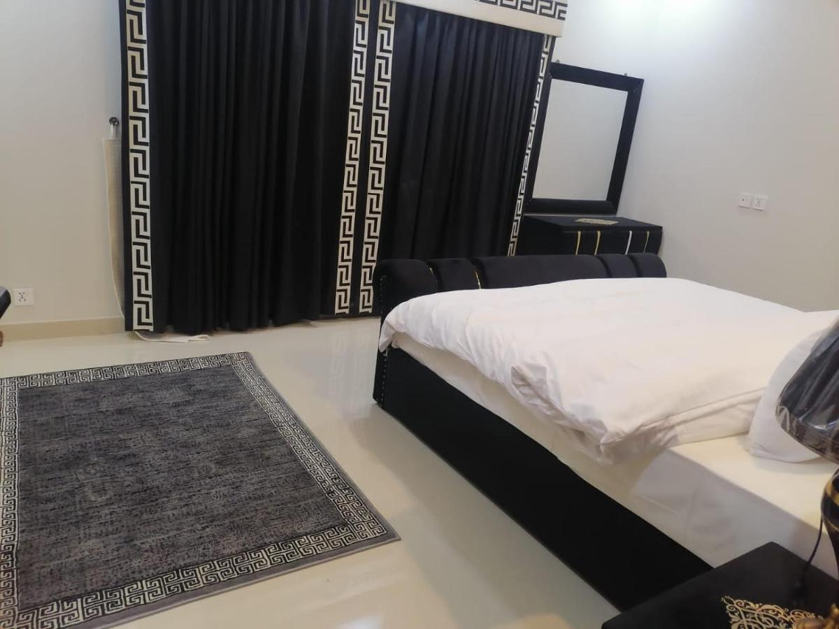 Bed & Breakfast Islamabad Hotel Buitenkant foto