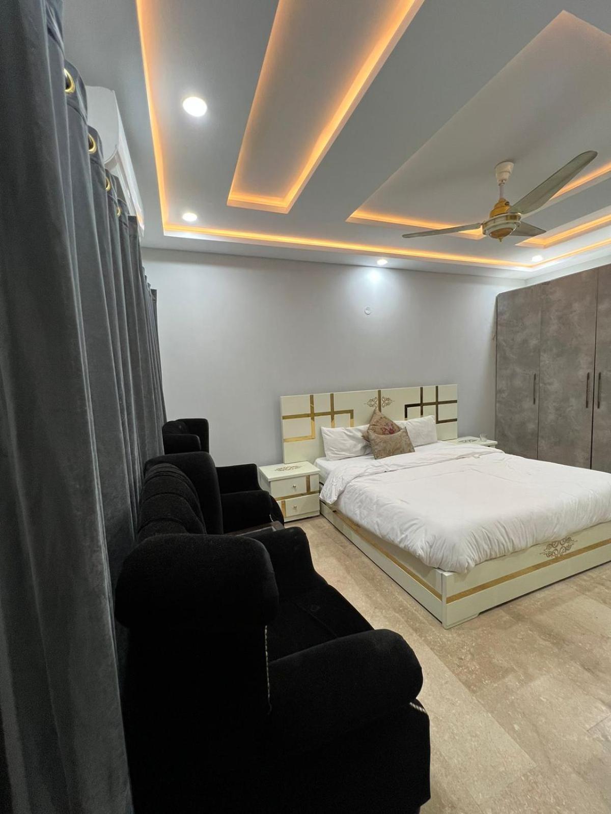 Bed & Breakfast Islamabad Hotel Buitenkant foto