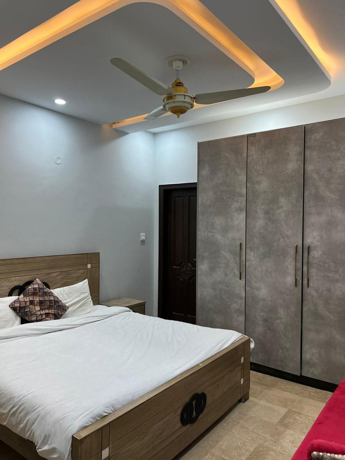 Bed & Breakfast Islamabad Hotel Buitenkant foto