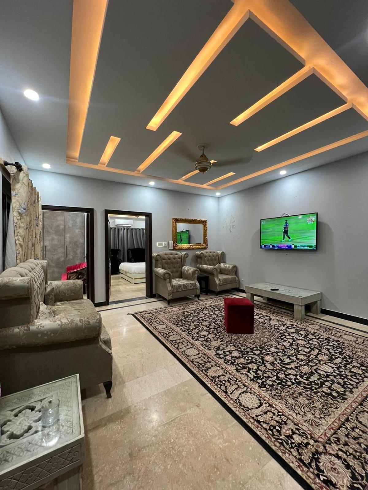 Bed & Breakfast Islamabad Hotel Buitenkant foto